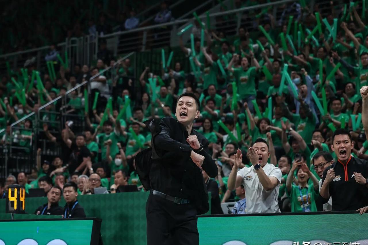 爱游戏登录-关于乌兹别克斯坦擒下巴基斯坦，领跑小组积分榜！的信息