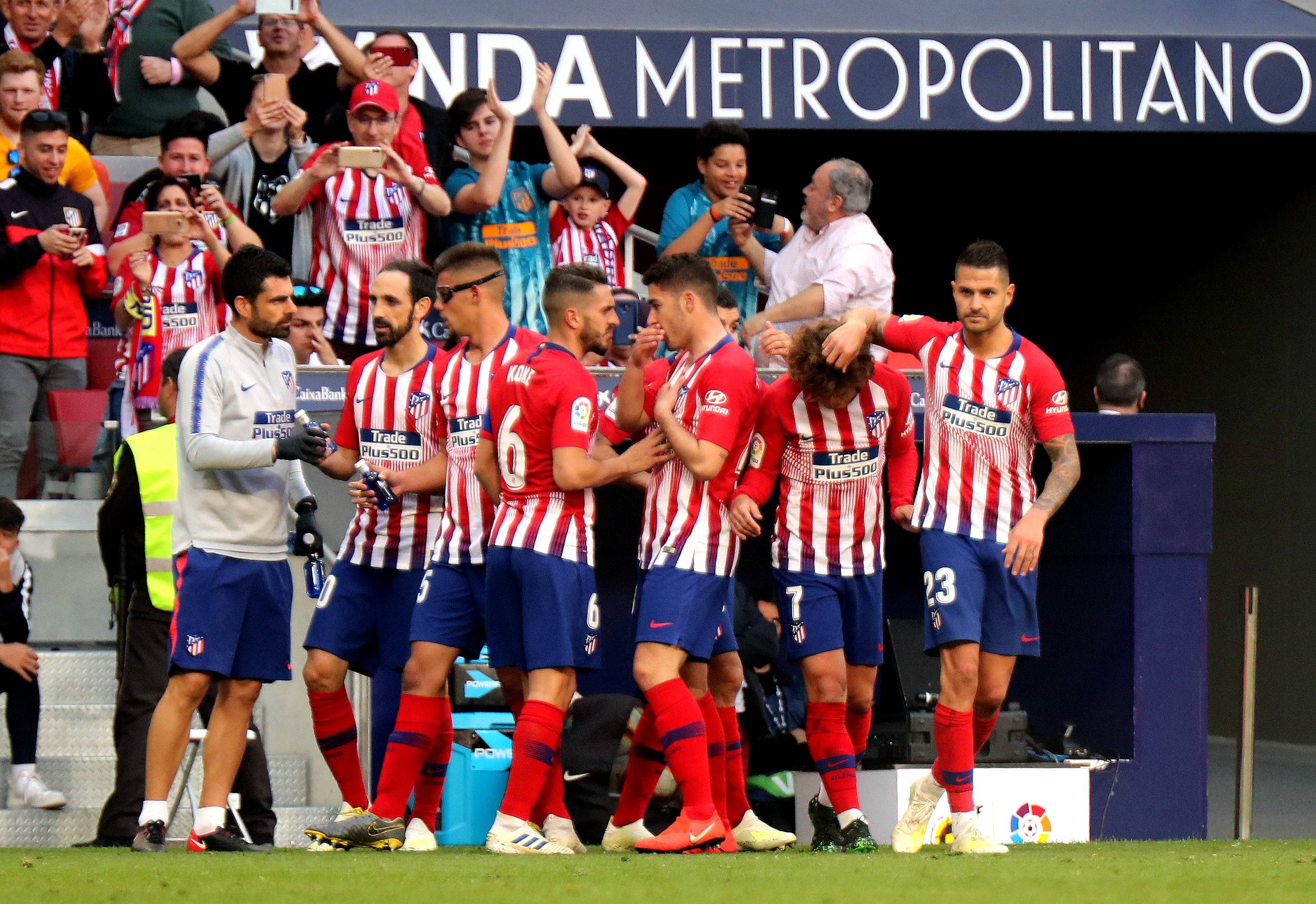 摩纳哥足球俱乐部准备迎接对手马赛队