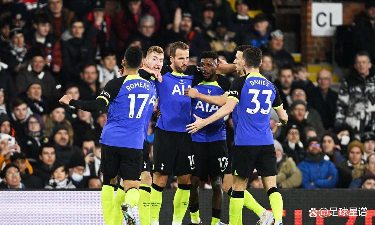 爱游戏官网入口-热刺逆转胜利，球队士气大涨