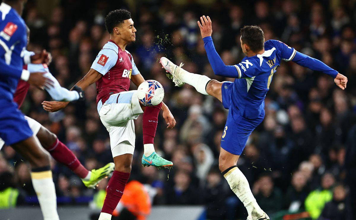 切尔西客场大捷，继续保持前四位置！