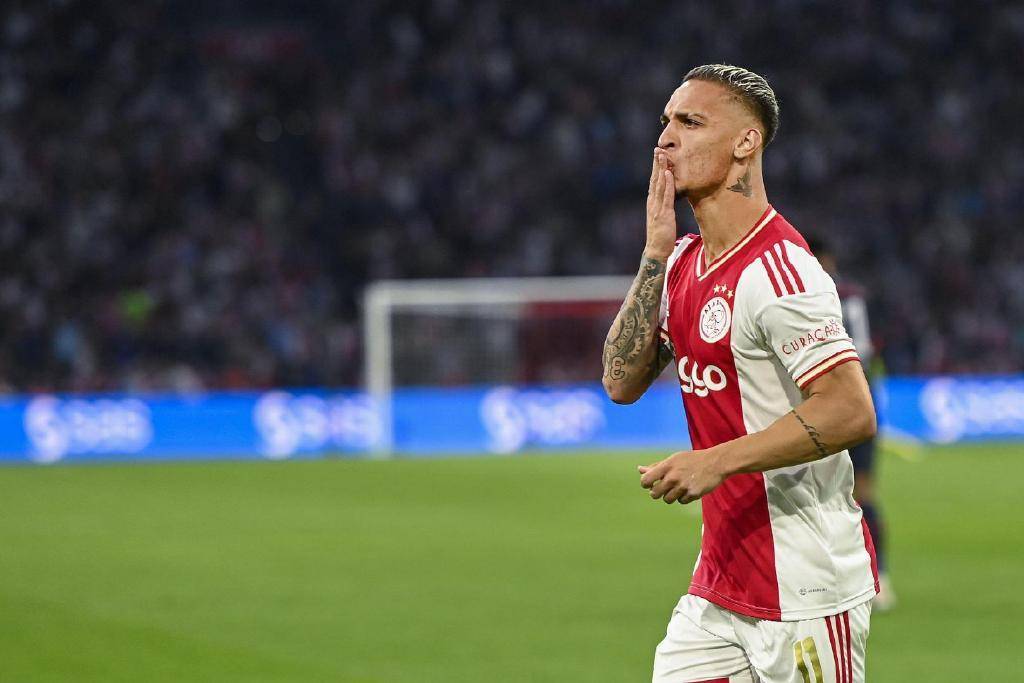 赫罗纳重夺胜利，比利亚雷亚尔遭逢挫折