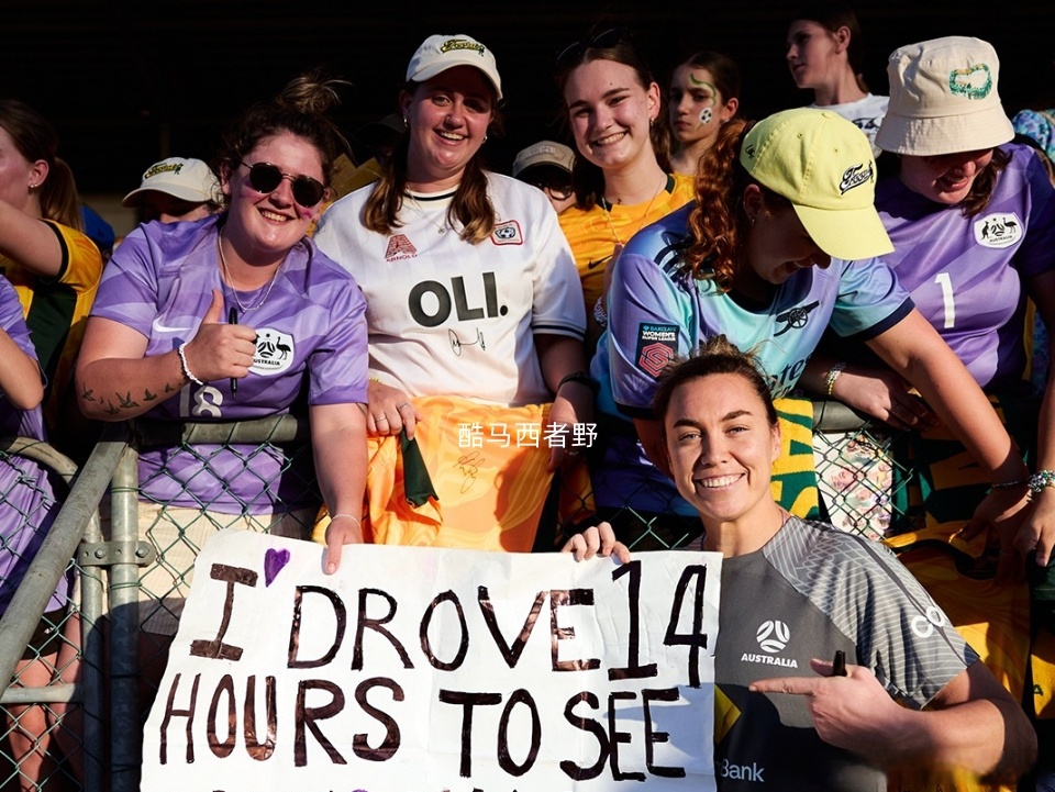 爱游戏官网-澳大利亚女足对战巴西，擦出火花