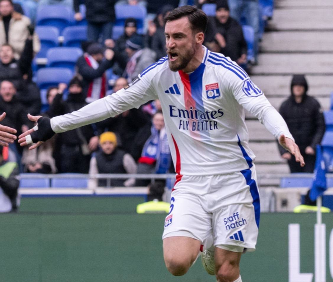 摩纳哥客场逆转马赛，豪取胜利