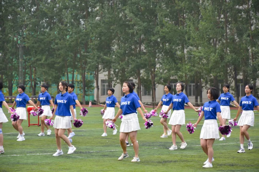 爱游戏app-海南火箭队员势如破竹，夺得胜利