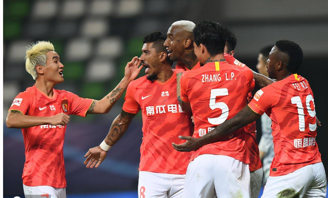 爱游戏登录入口-恒大备战国安大战,力争稳住榜首位置的简单介绍