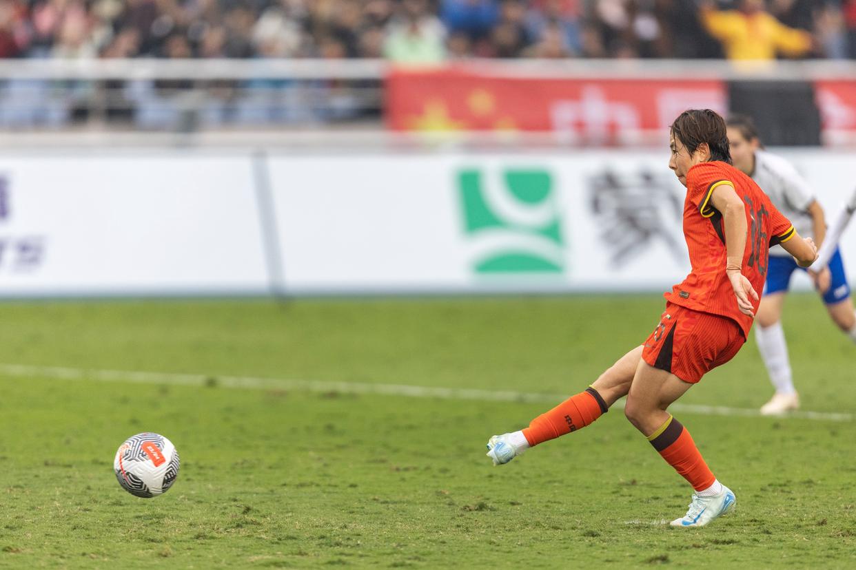 爱游戏体育官网-亚洲女足锦标赛决赛圆满结束,选手表现出色