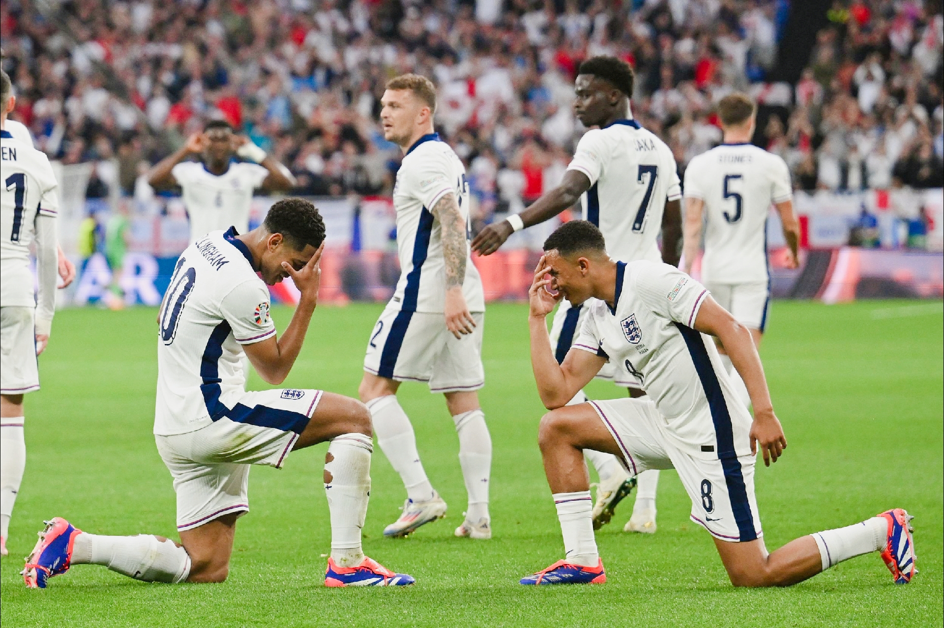 争分夺秒!欧洲国家杯赛球队备战争议赛事,实力对决的简单介绍