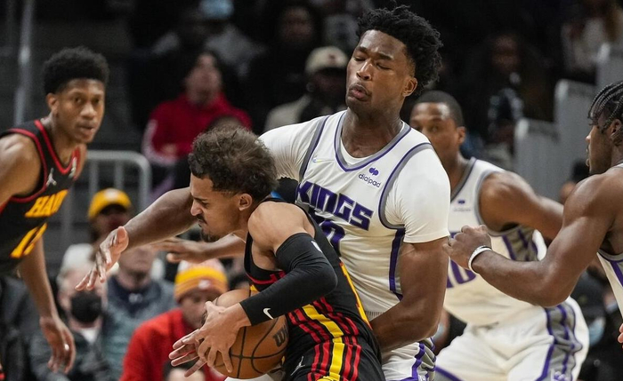 爱游戏在线-关于老鹰力克活塞,特雷杨单场砍分的信息