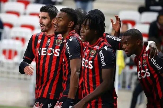 爱游戏中国官网-关于布雷斯特在主场力克对手,球员表现抢眼的信息