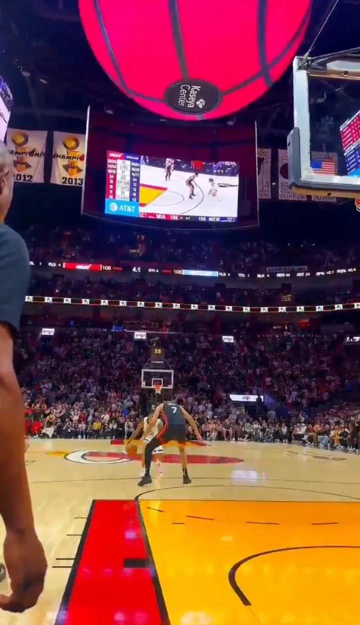 爱游戏体育官网-关于灰熊客场惨败步行者遭遇五连败，莫兰特数据平庸的信息